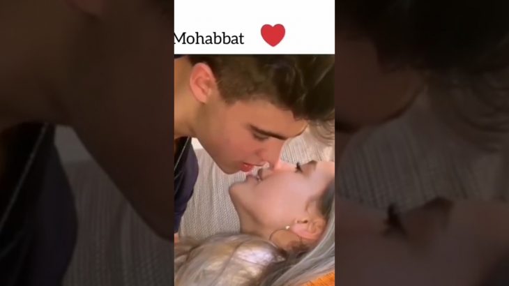 beautiful couple kiss video 💋😘#viral #love#kiss #romantic #shorts #short #viral #trend #fypシ