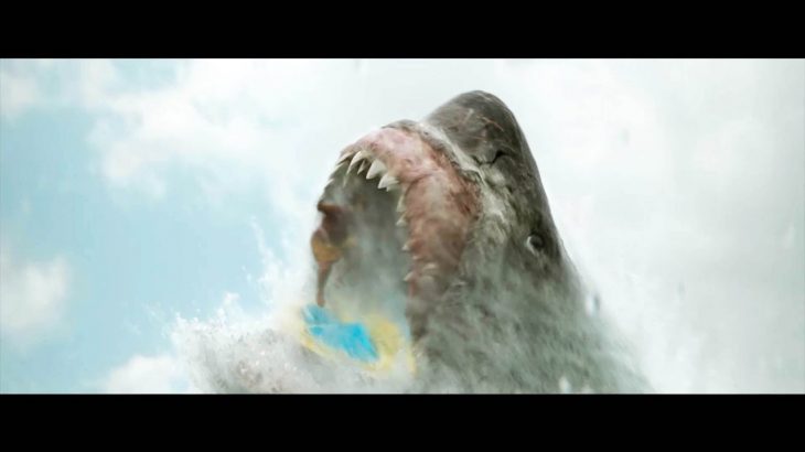 巨大ザメがカップルを丸呑み…『MEG ザ・モンスターズ2』戦慄の本編映像